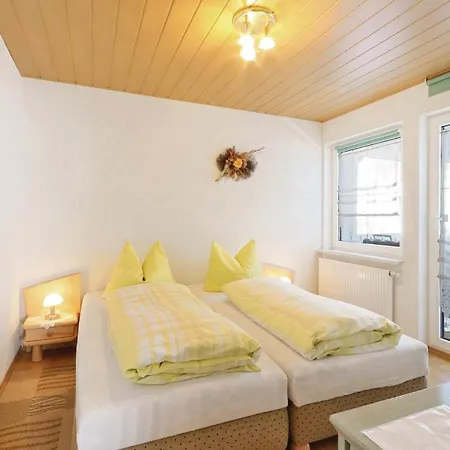 Vakantiehuis Stunning In Auerbachot Rempesgruen Fichtzig