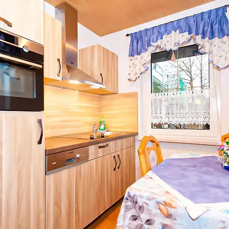 Stunning In Auerbachot Rempesgruen *