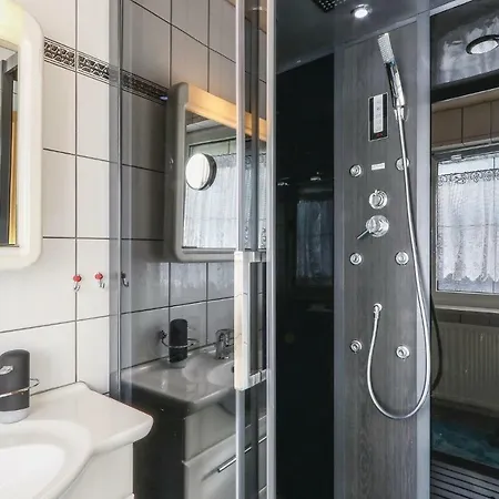 Stunning In Auerbachot Rempesgruen Vakantiehuis *