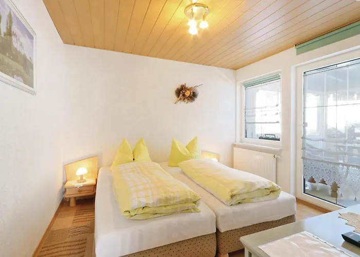 Holiday home Stunning In Auerbachot Rempesgruen Fichtzig