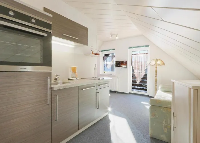 Holiday home Stunning In Auerbachot Rempesgruen Fichtzig