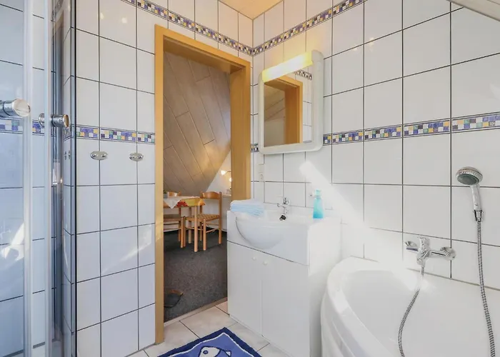 Holiday home Stunning In Auerbachot Rempesgruen Fichtzig